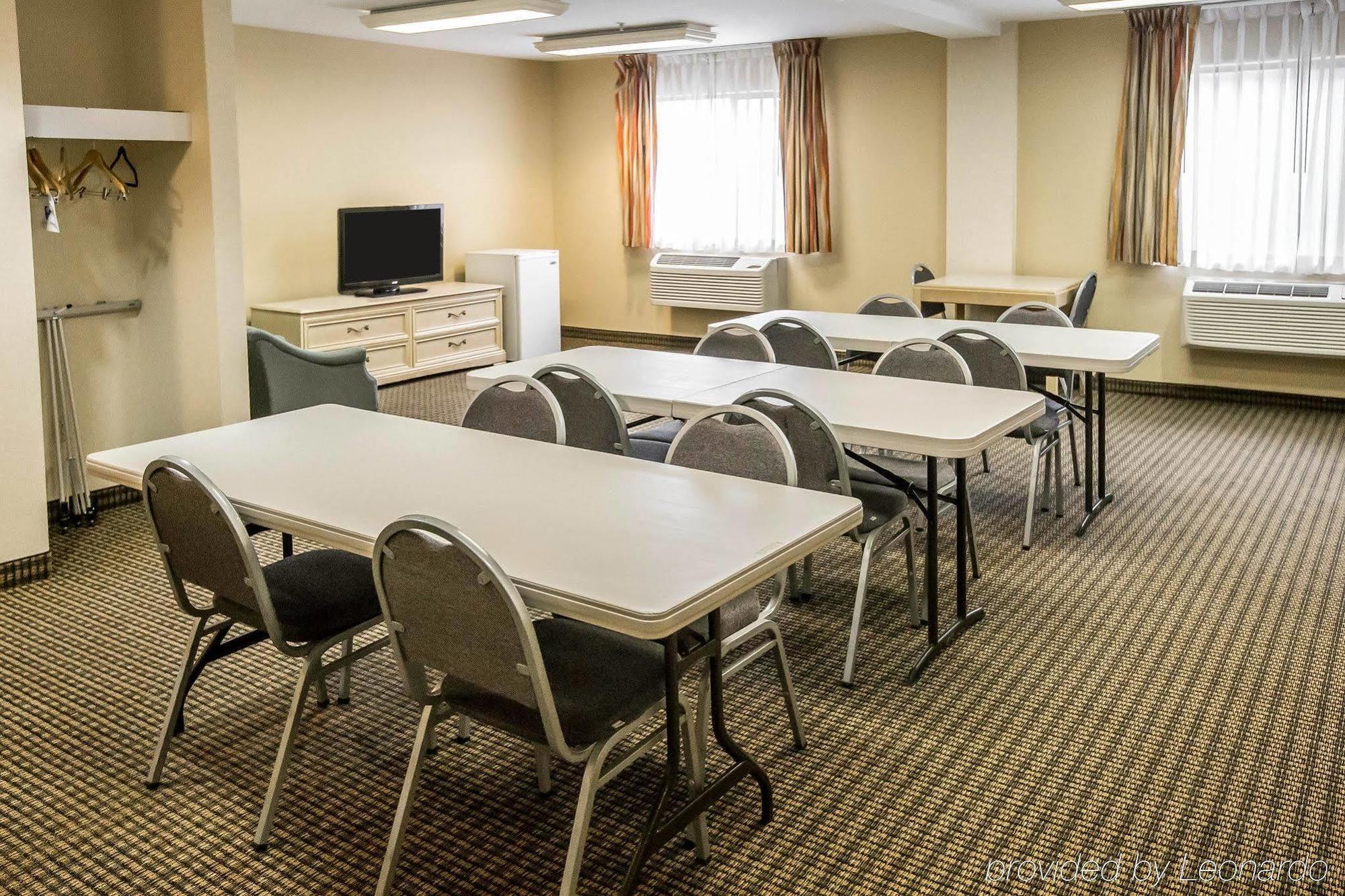 Econo Lodge Inn & Suites Monroe Eksteriør bilde